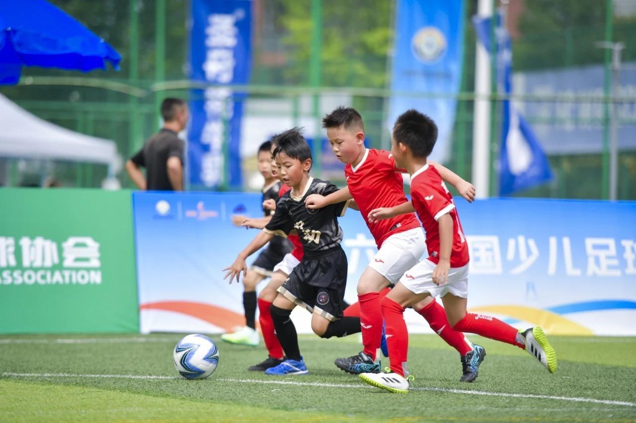 人民日报关注成都青训：这座西部城市，发展足球有妙招